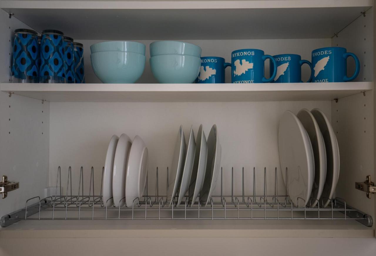Max Blue Apartment, A Stay Like No Other Πειραιάς Εξωτερικό φωτογραφία
